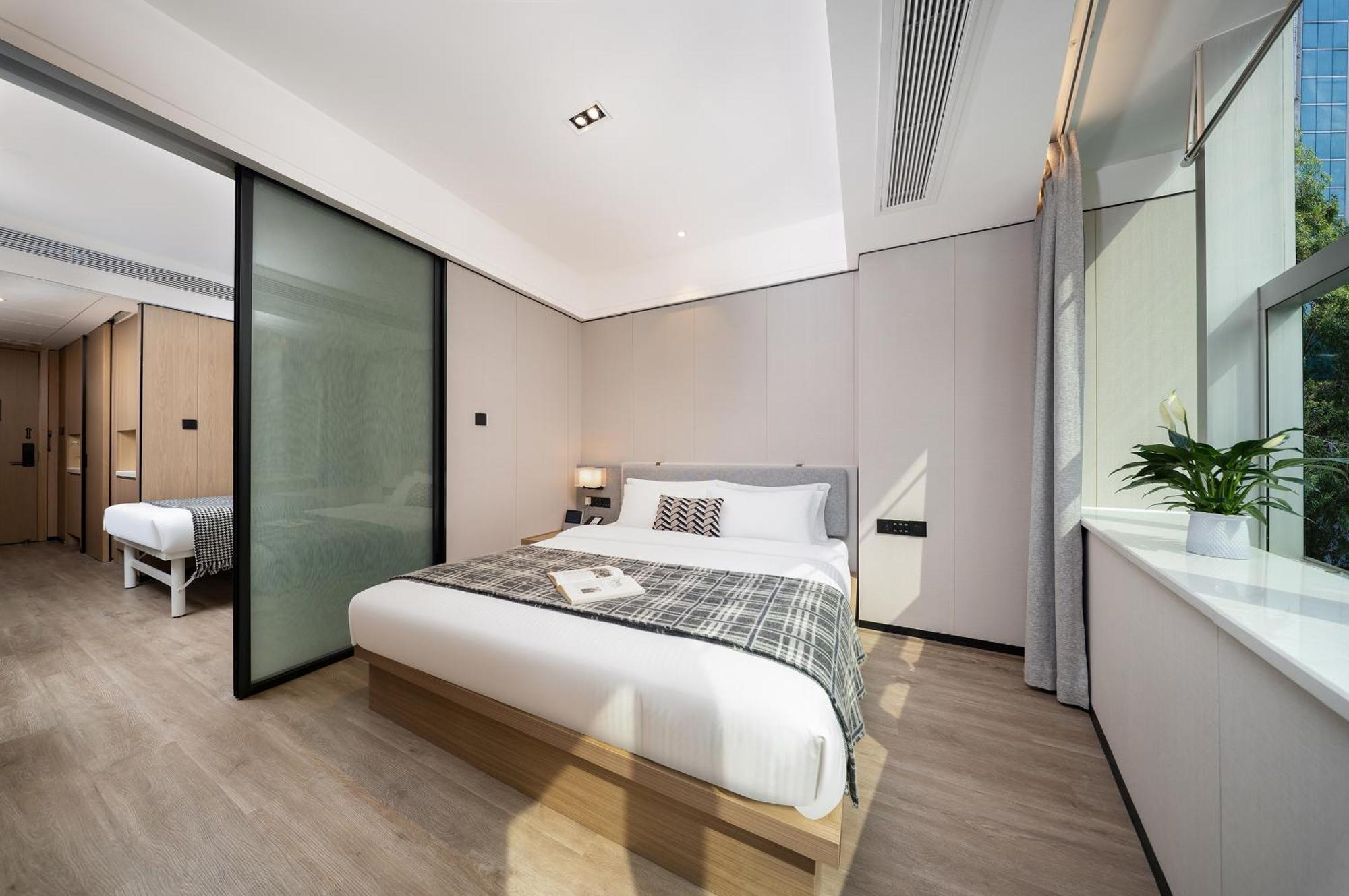 Cm Serviced Apartment Shenzhen Dongmen Exterior photo